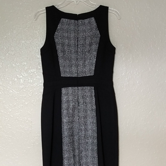 Whitehouse Blk Mkt Corpcore Career Casual DRESS Black White Tweed Boucle Size 4 - Picture 7 of 10